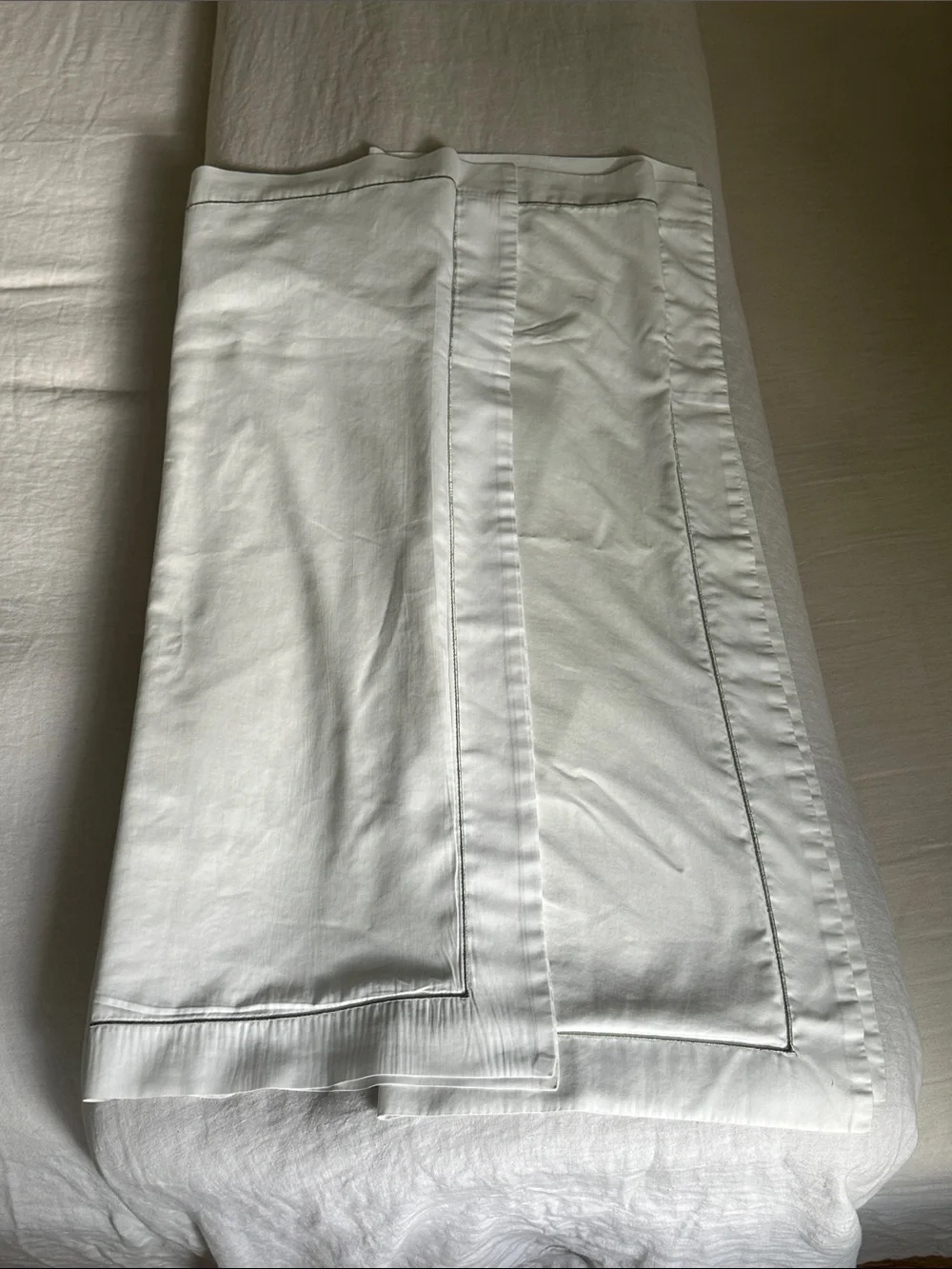 The Studio 4301 Embroidery Collection pillowcase set